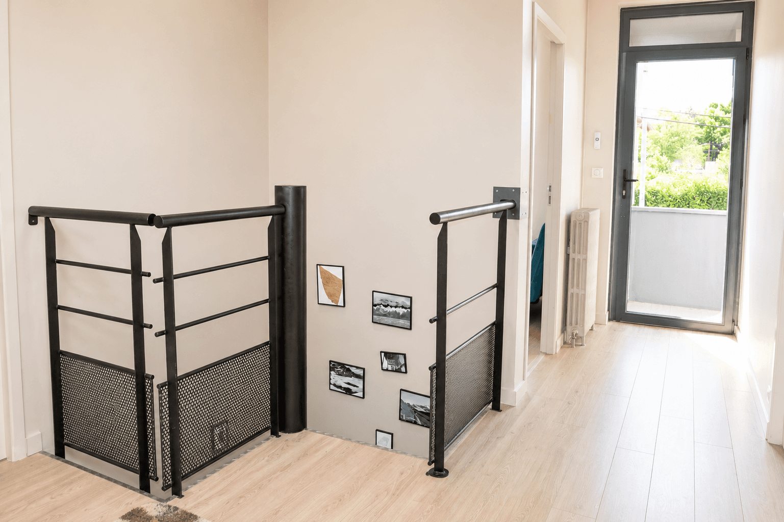 Bureau avec canapé
